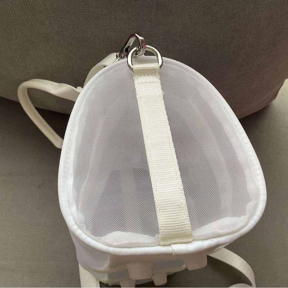 Alo Yoga Mini Sheer Duffle Bag White - Picture 8 of 10